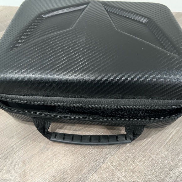 Dacorm Massage Gun Set with Case - Picture 3 of 3